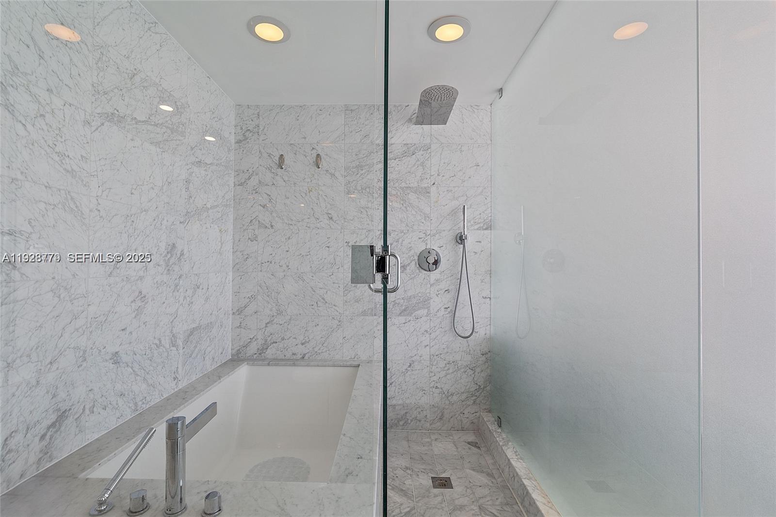 ONE PARAISO CONDO - Residential Lease