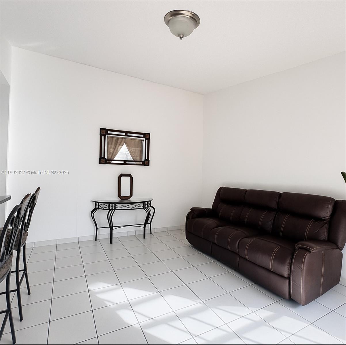 UNIVERSAL DREAM HOMES - Residential