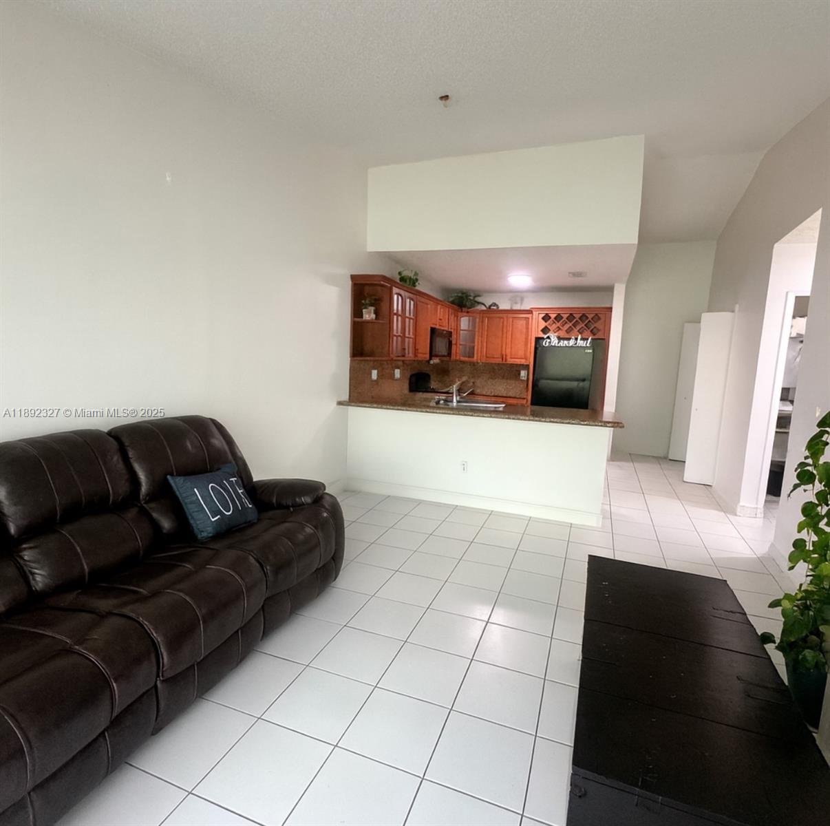 UNIVERSAL DREAM HOMES - Residential