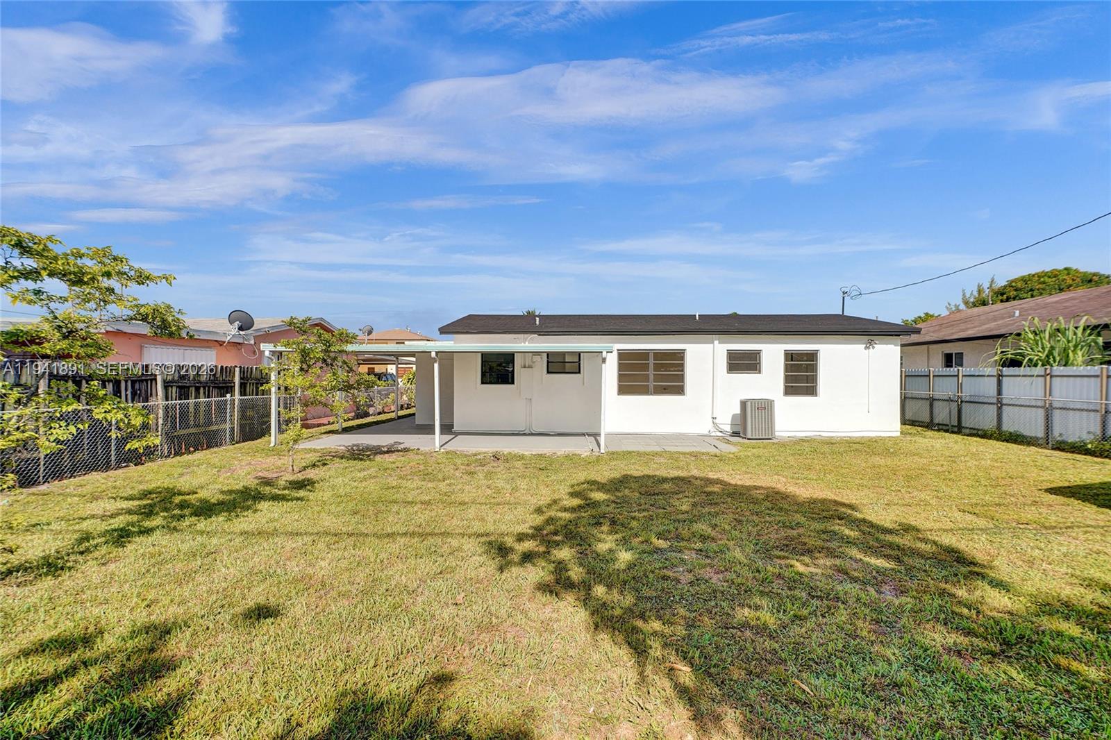 INGLESIDE PARK - Residential