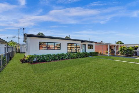 4631 E 8th Ct Hialeah FL 33013