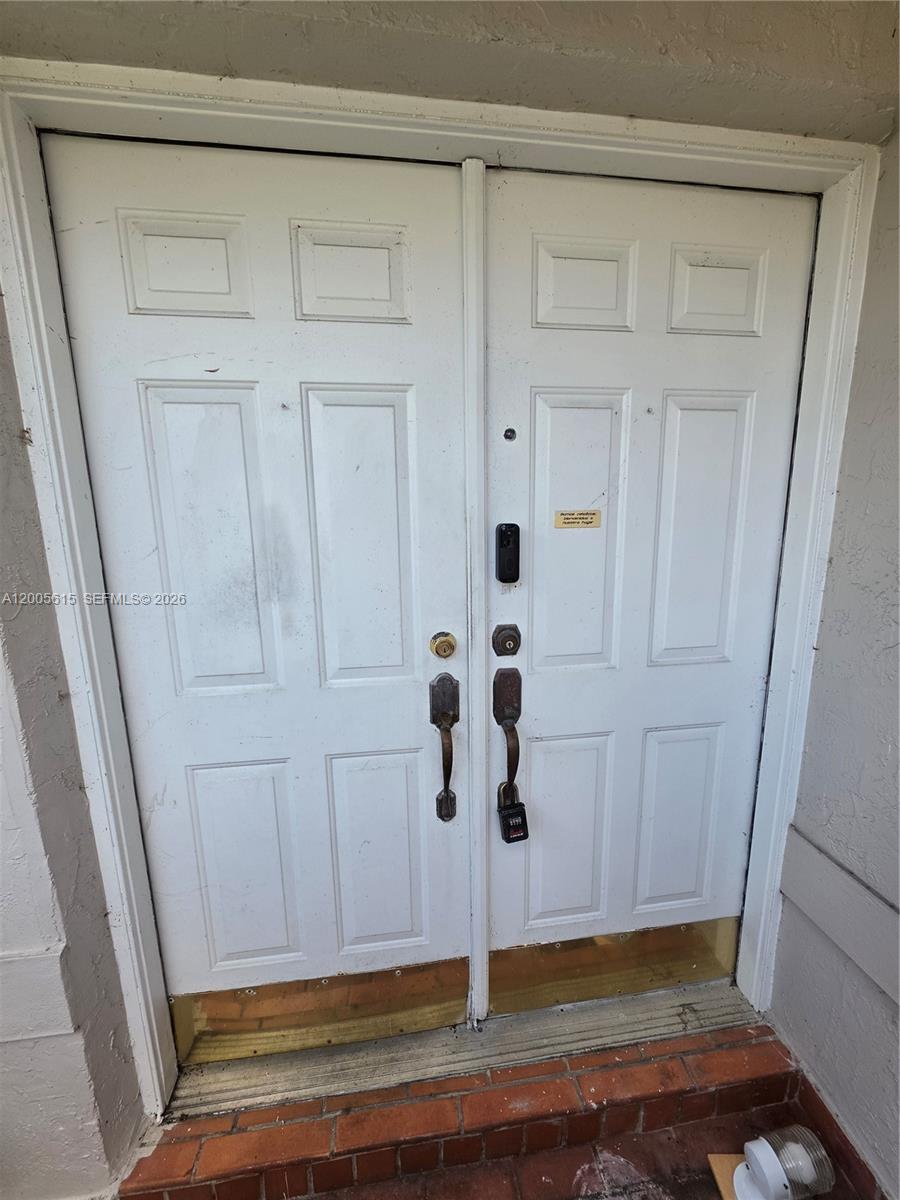 LAKES OF THE MEADOW-MEADO - Residential