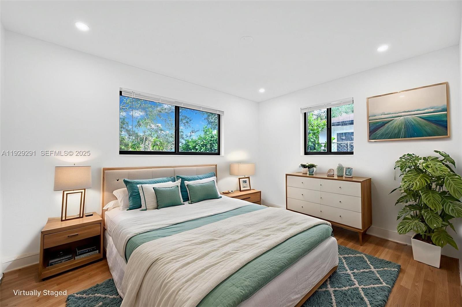 RICHMOND HEIGHTS - Residential