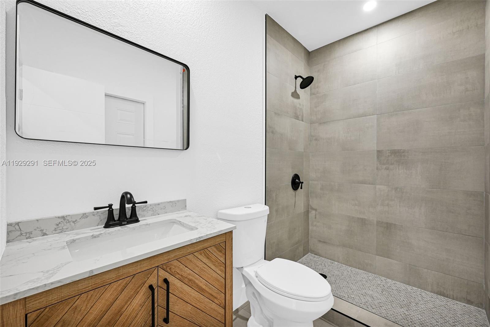 RICHMOND HEIGHTS - Residential