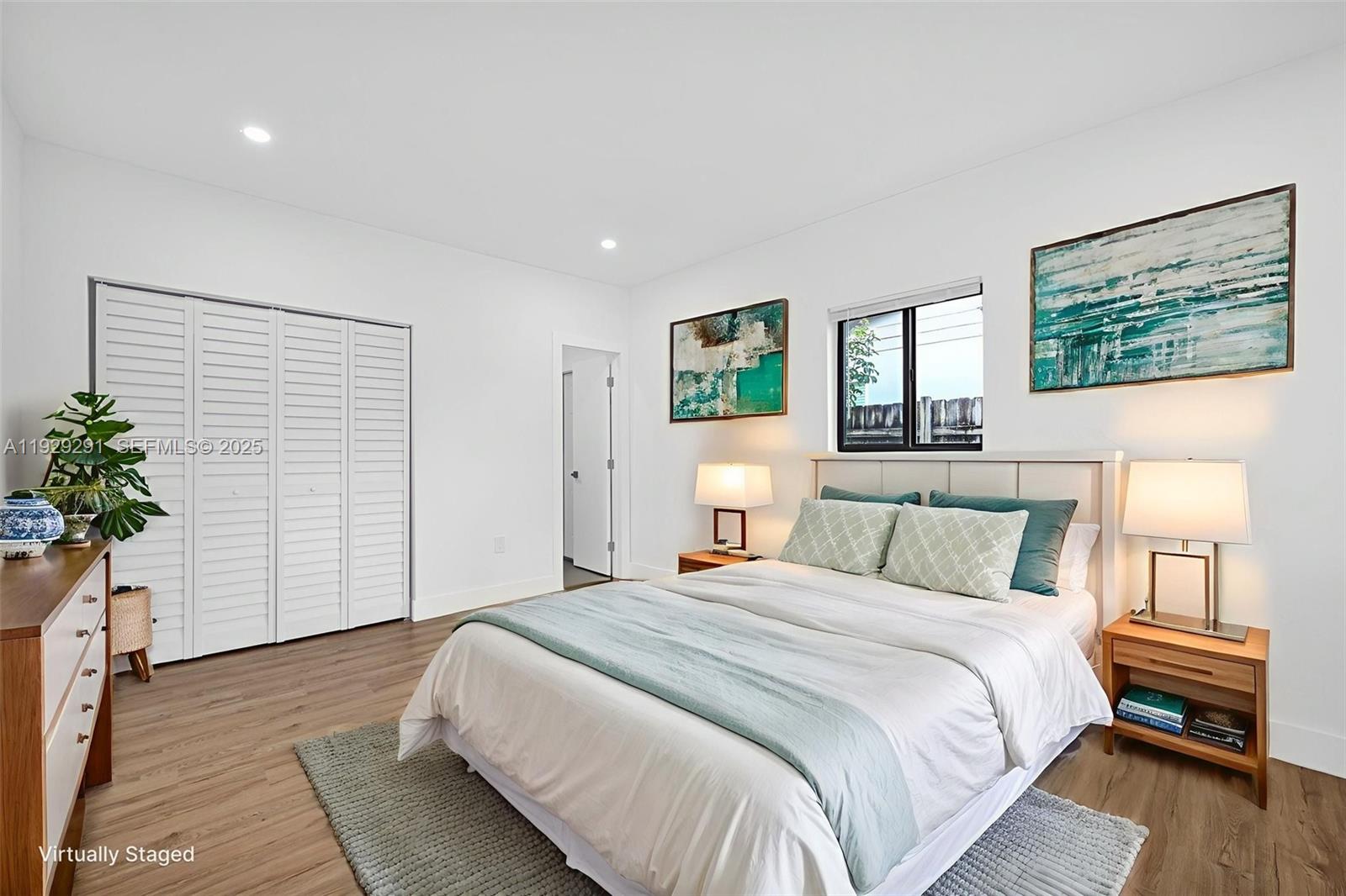 RICHMOND HEIGHTS - Residential