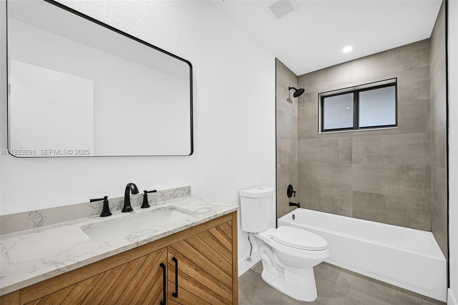 RICHMOND HEIGHTS - Residential