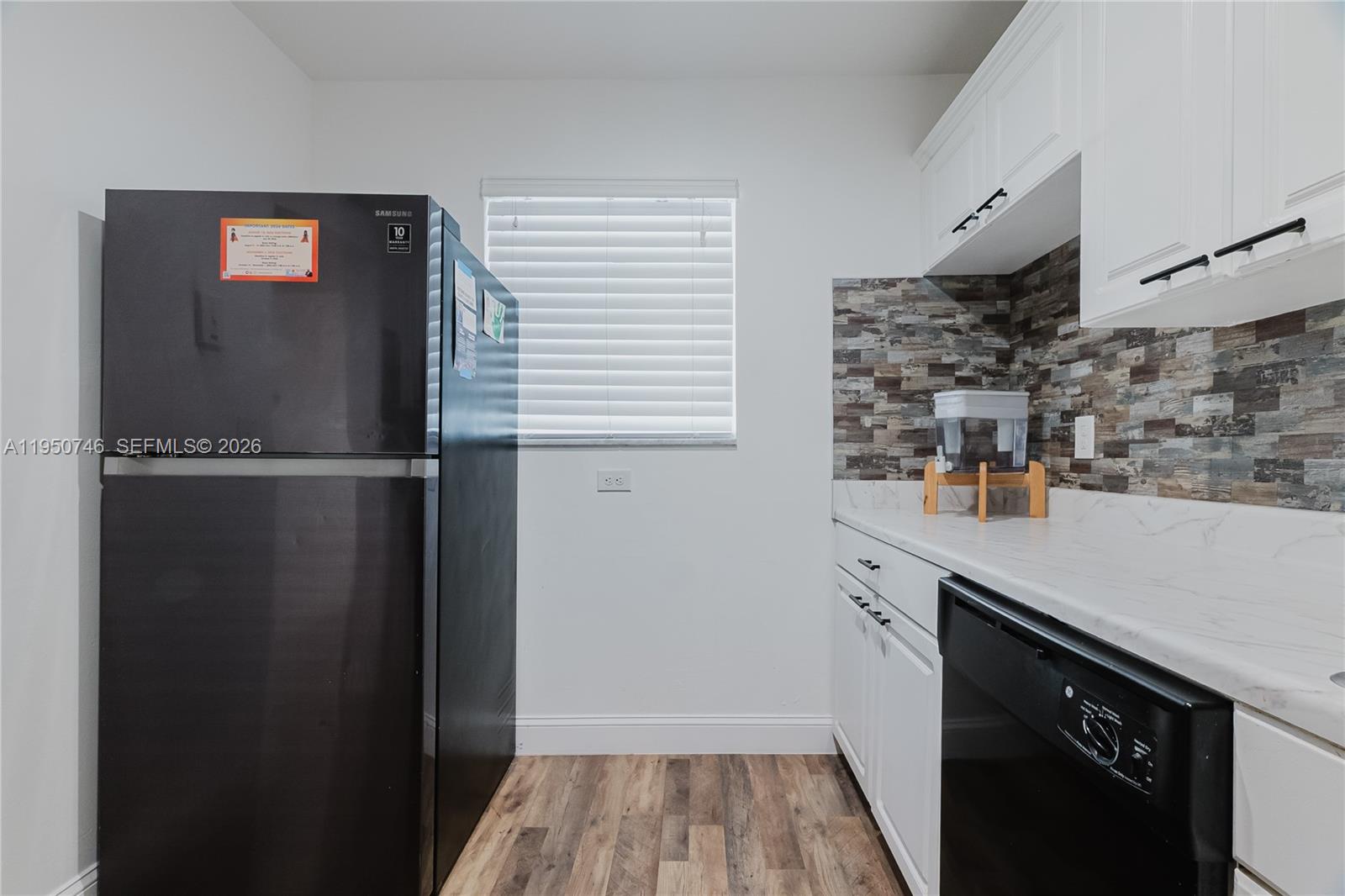 HOLIDAY SPRINGS VILLAGE 1 - Residential