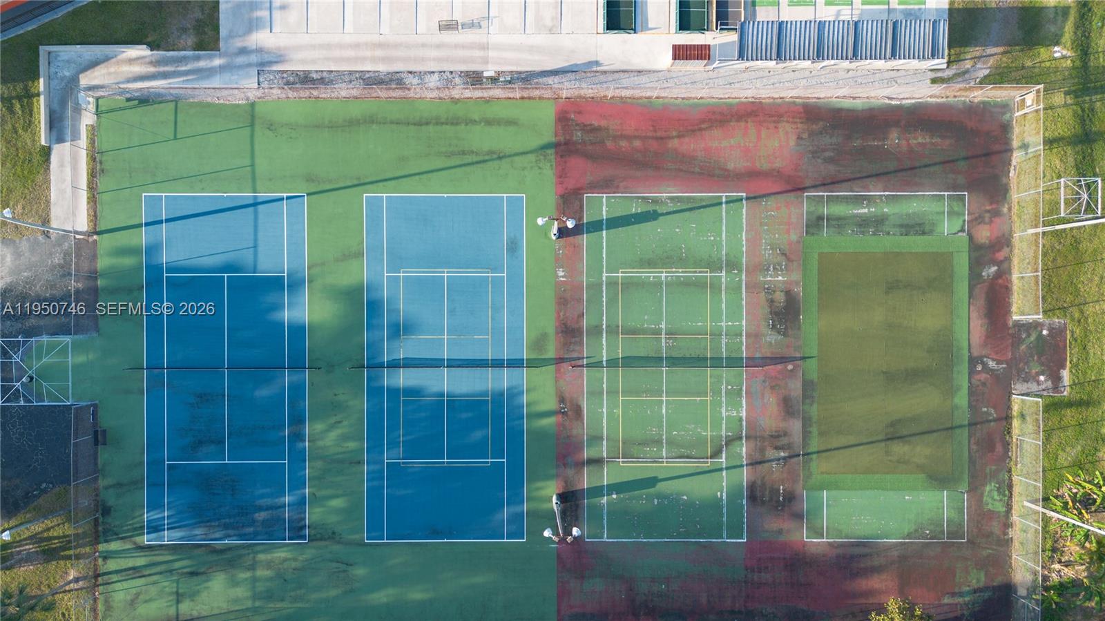 HOLIDAY SPRINGS VILLAGE 1 - Residential