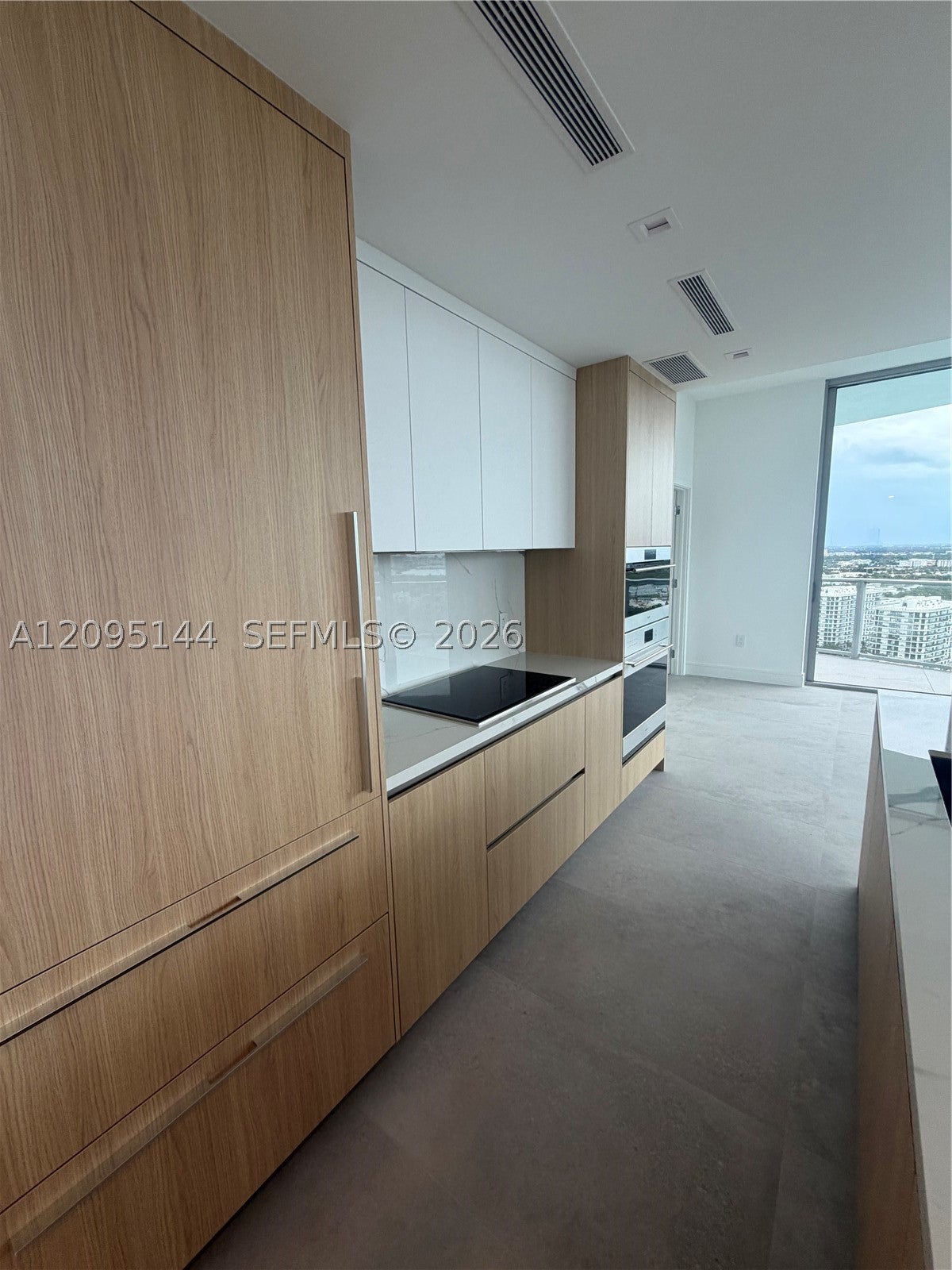 2411 Laguna Cir 2911