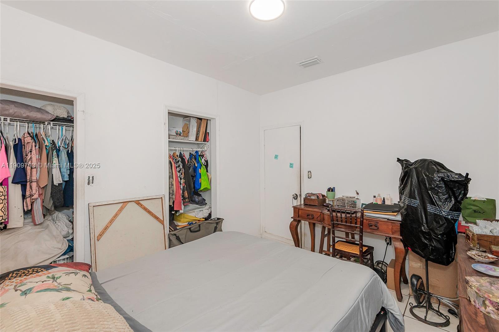 LAWRENCE ESTATE LAND COS - Residential Income