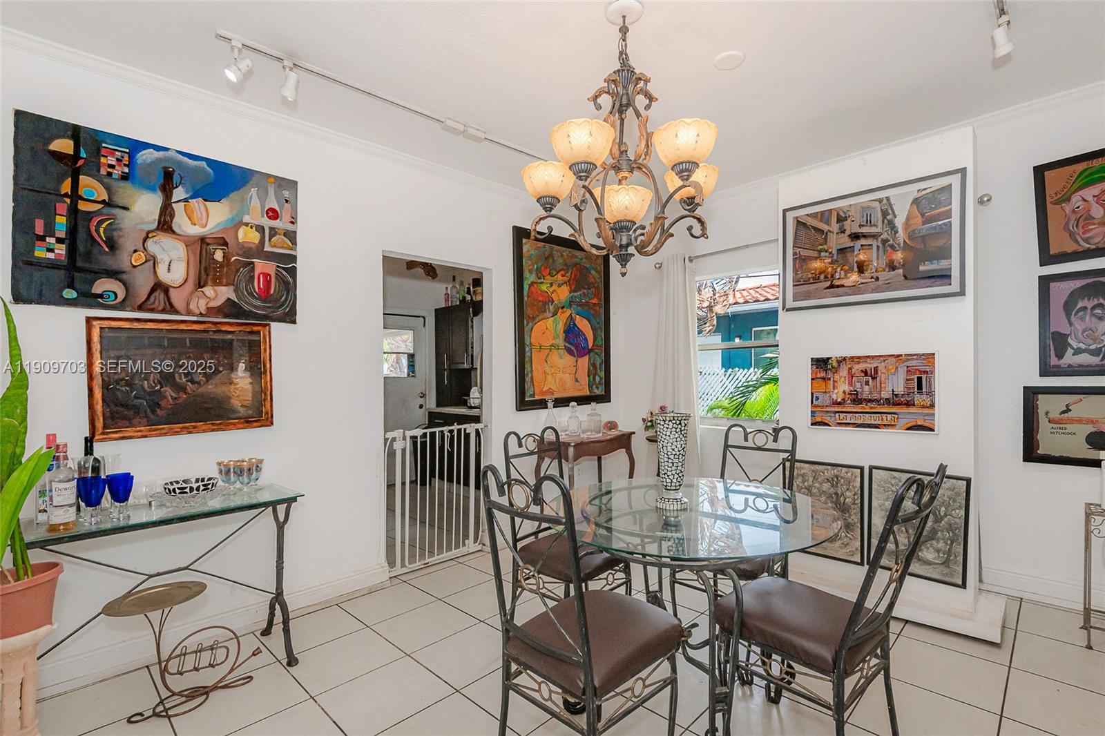 LAWRENCE ESTATE LAND COS - Residential Income