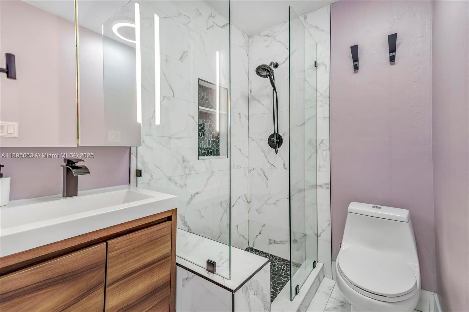 WESTWOOD COMMUNITY 5 - Residential Lease