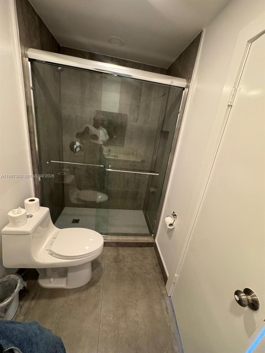 VILLAS ON THE GREEN - Residential