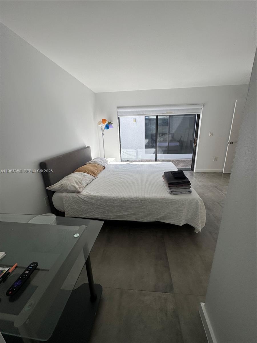 VILLAS ON THE GREEN - Residential