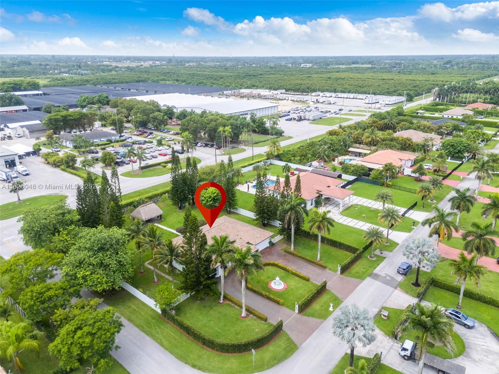 SOUTH KENDALL ESTATES - Residential