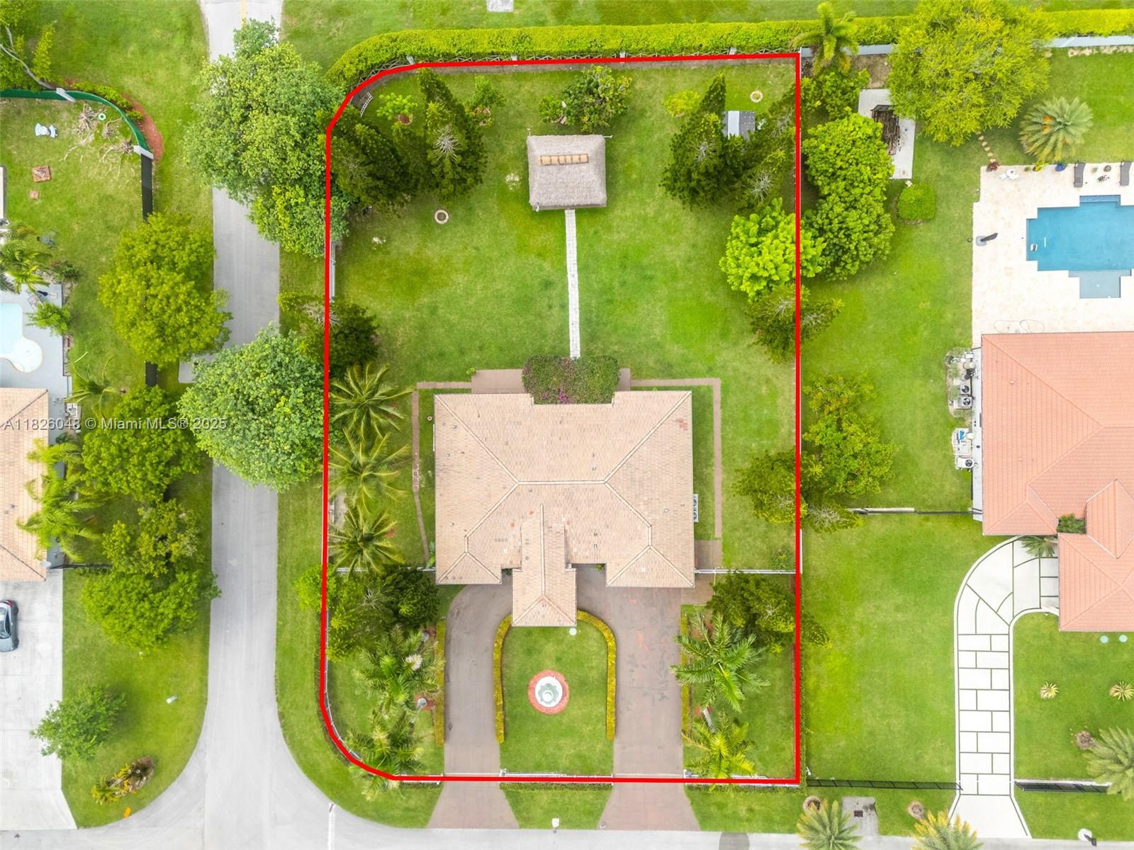 SOUTH KENDALL ESTATES - Residential