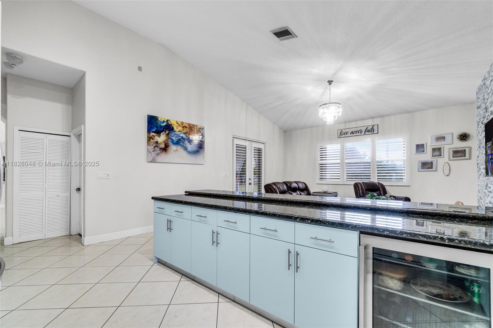 SOUTH KENDALL ESTATES - Residential