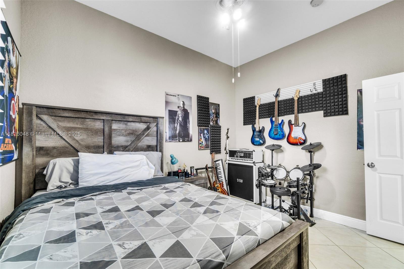 SOUTH KENDALL ESTATES - Residential