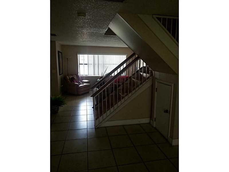 MILLER VILLAS CONDO - Residential Lease