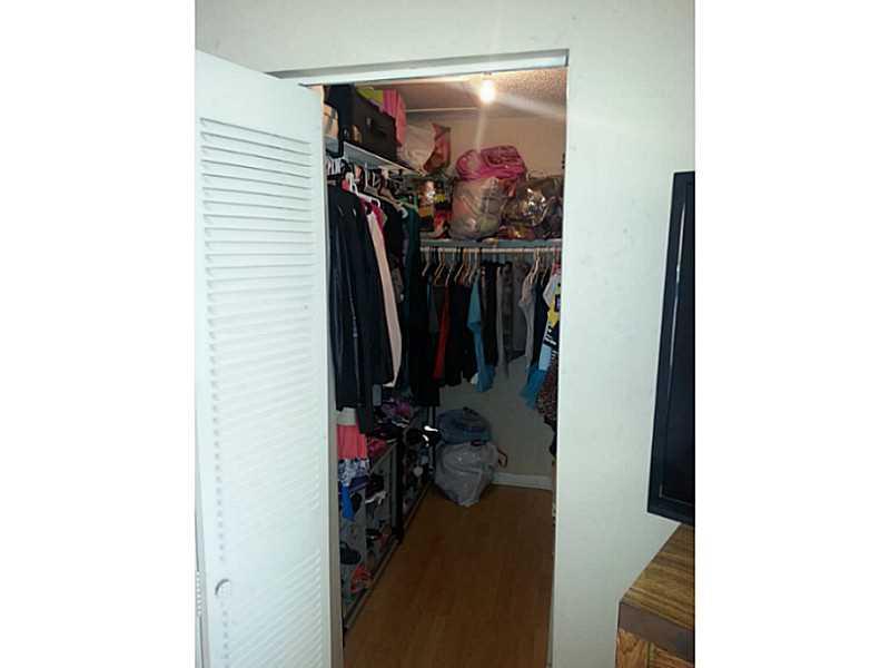 MILLER VILLAS CONDO - Residential Lease