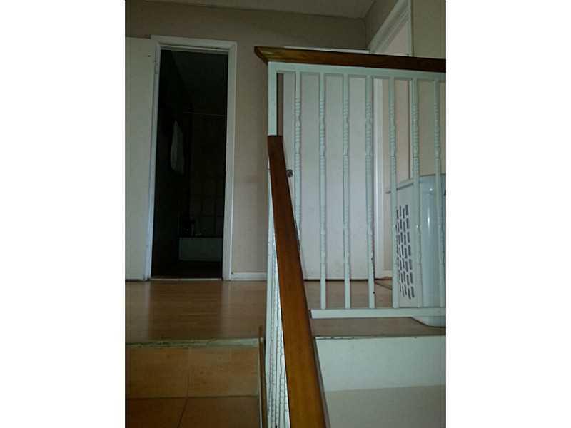 MILLER VILLAS CONDO - Residential Lease