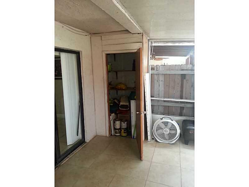 MILLER VILLAS CONDO - Residential Lease