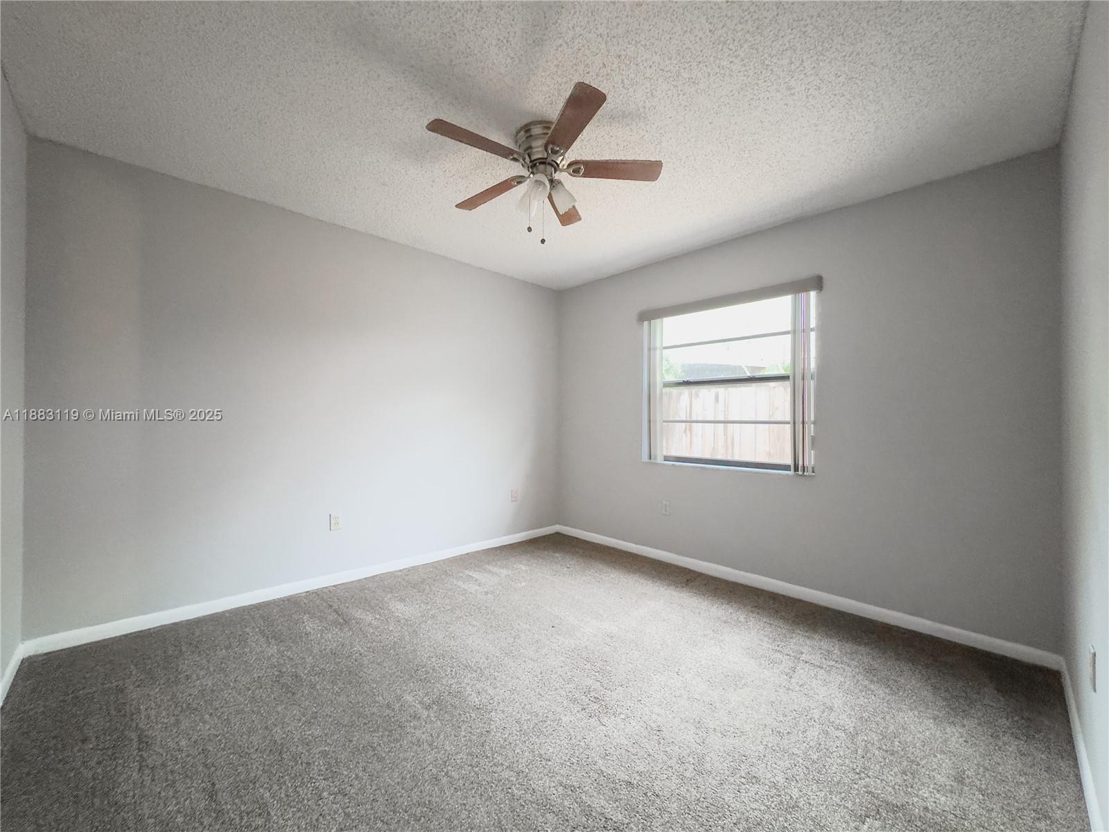 UNIVERSITY COURTS SUB - Residential Lease