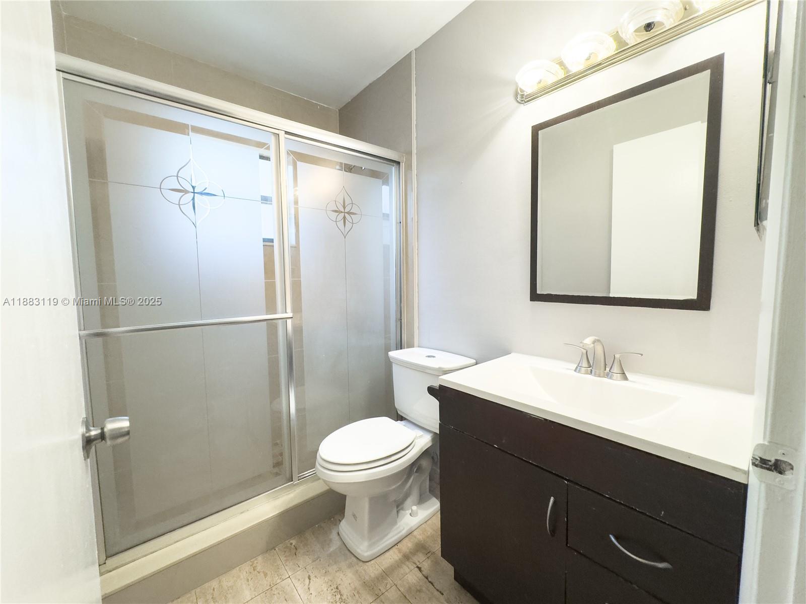 UNIVERSITY COURTS SUB - Residential Lease