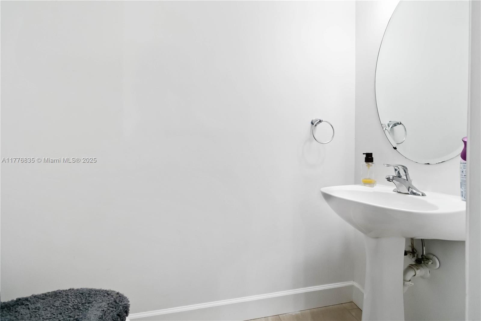 WALDMAN PLAT - Residential