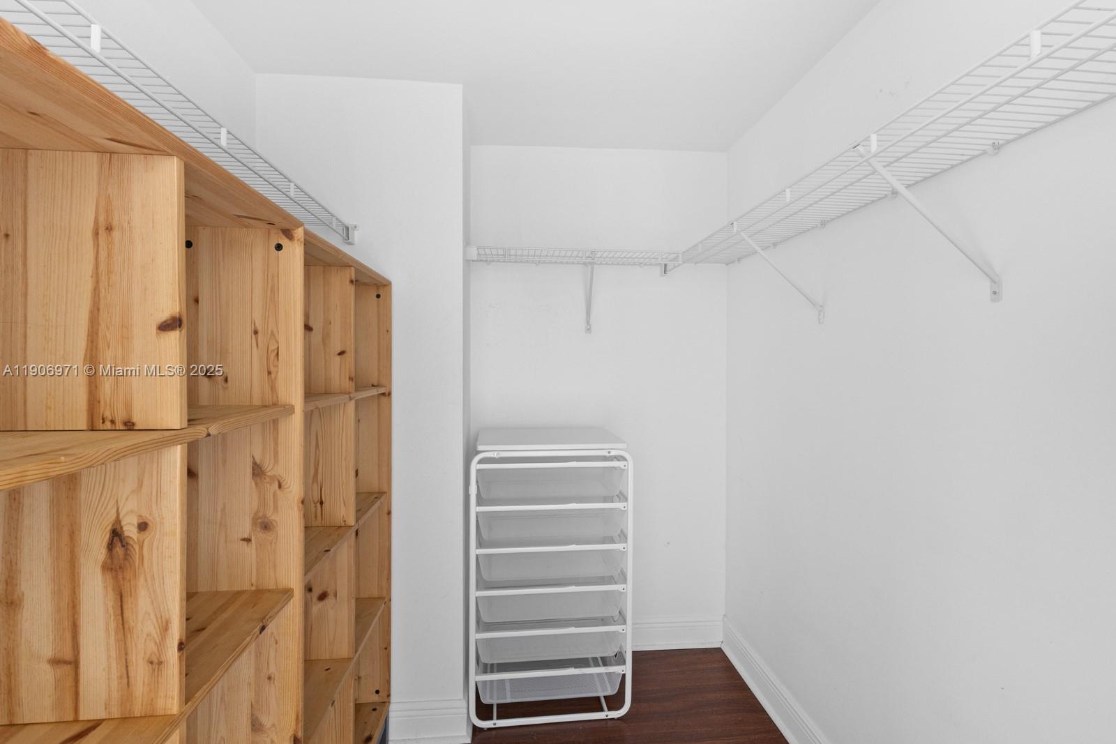 VUE AT BRICKELL CONDO - Residential Lease