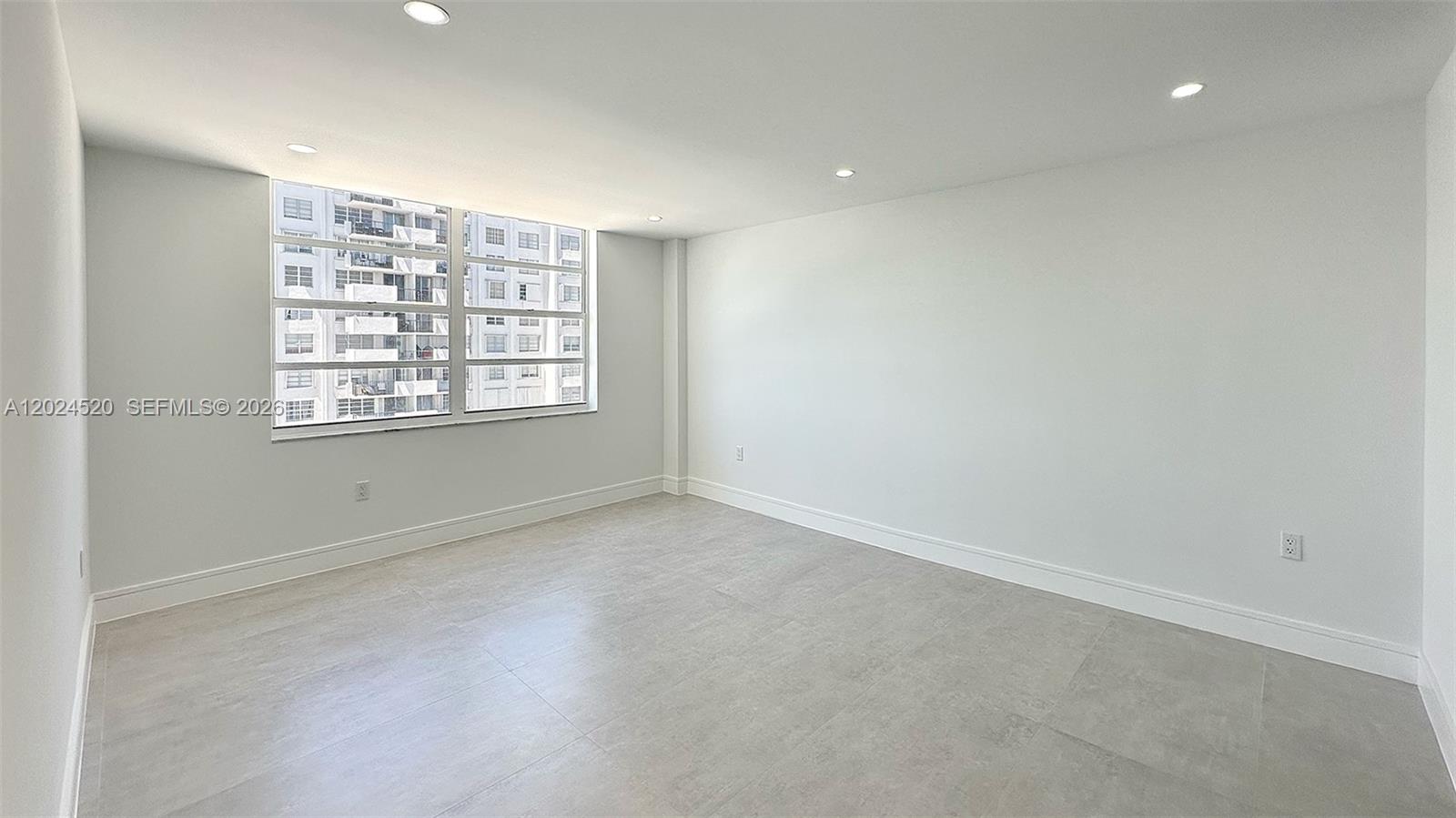 COMMODORE PLAZA CONDO - Residential Lease