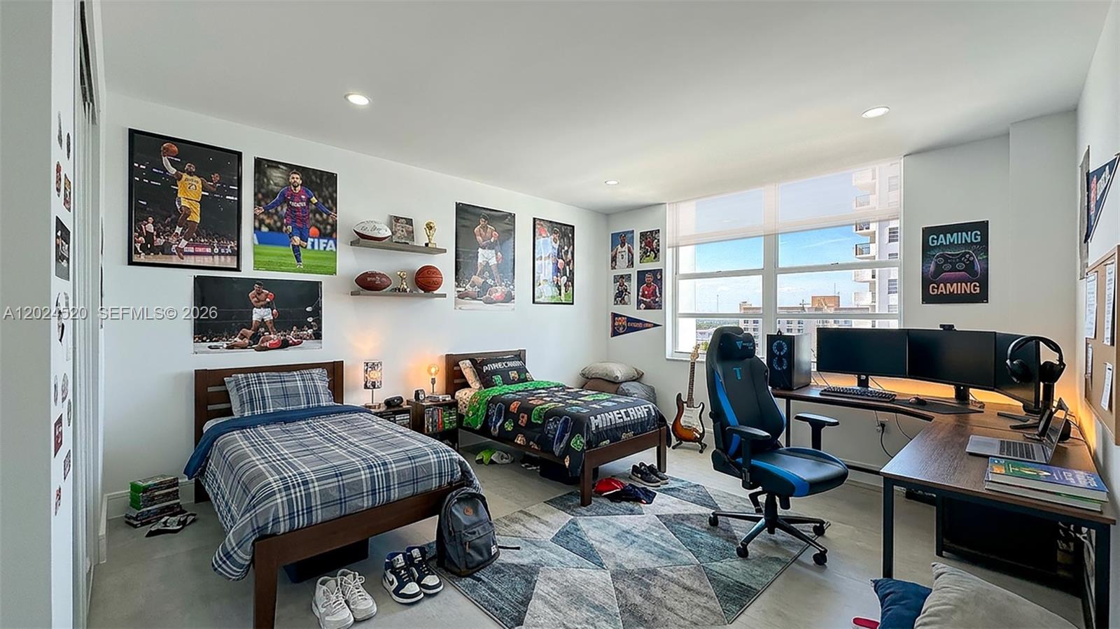 COMMODORE PLAZA CONDO - Residential Lease