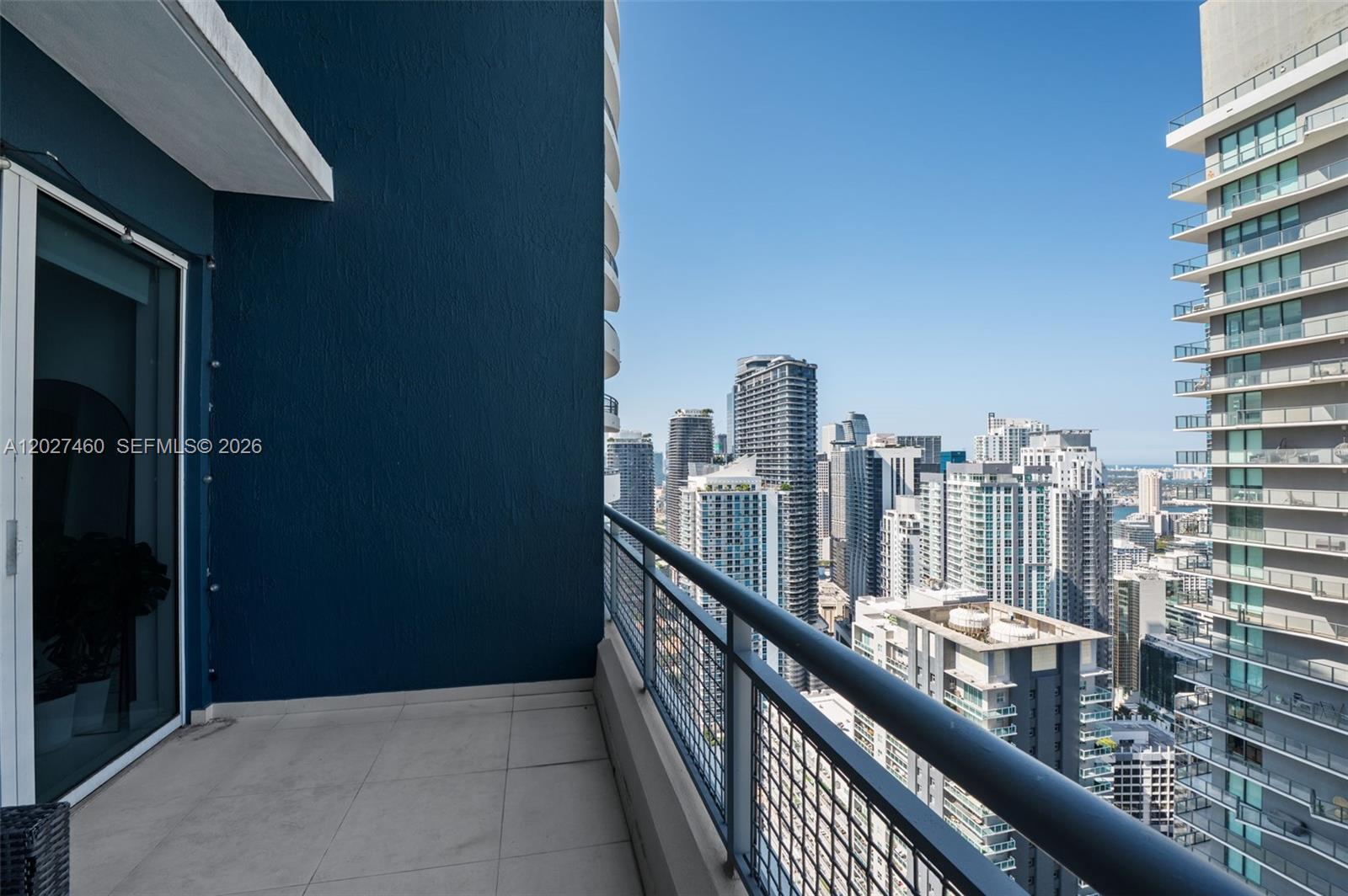 INFINITY AT BRICKELL COND - Residential