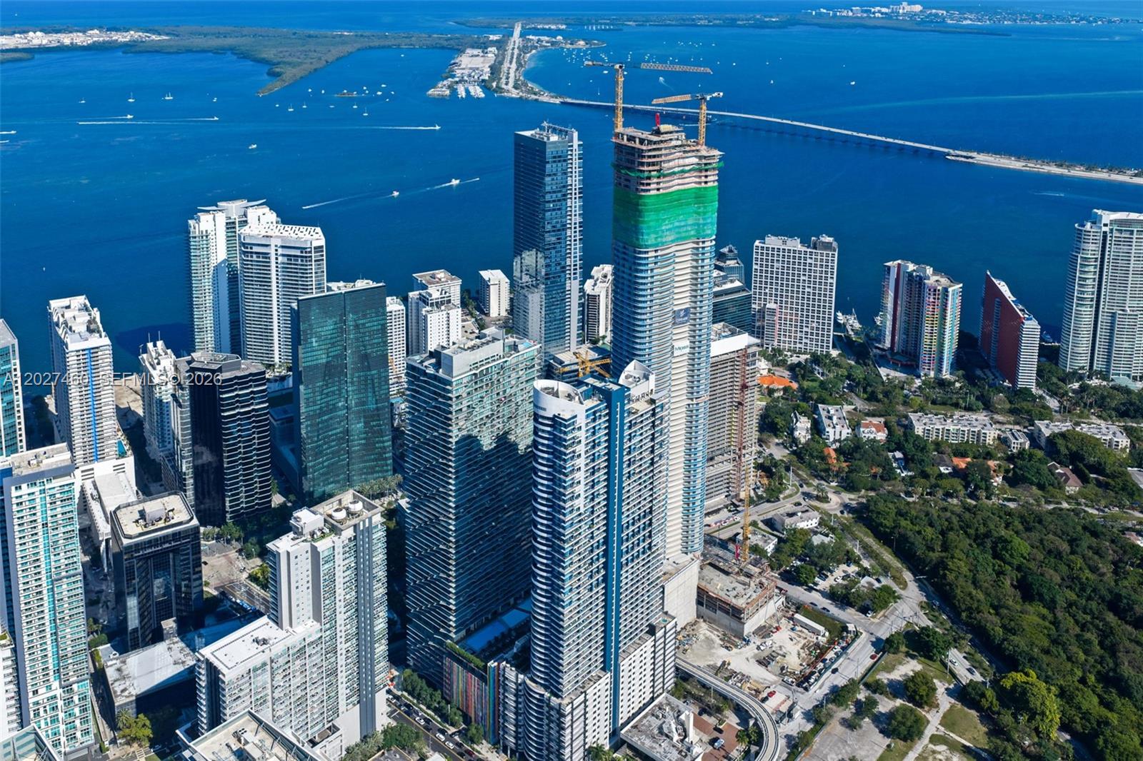 INFINITY AT BRICKELL COND - Residential