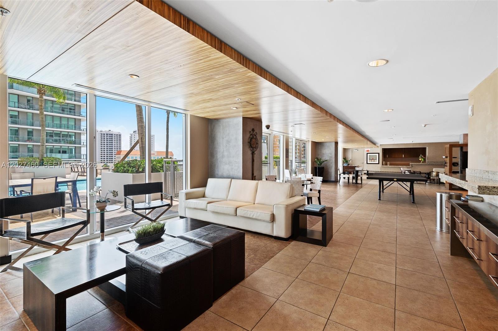 INFINITY AT BRICKELL COND - Residential