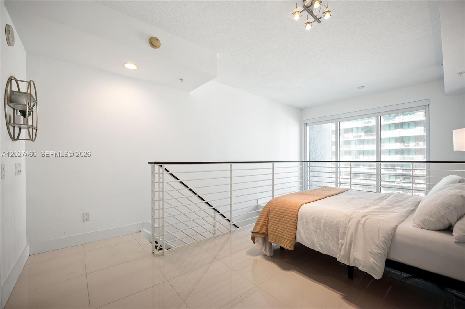 INFINITY AT BRICKELL COND - Residential