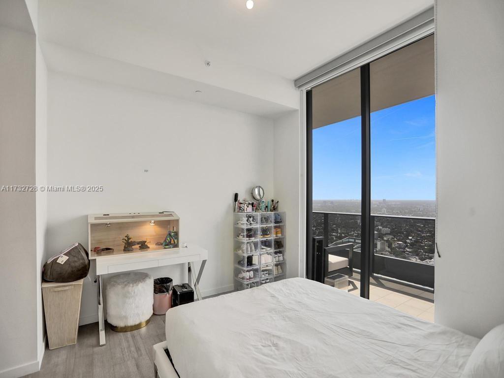 BRICKELL FLATIRON CONDO - Residential