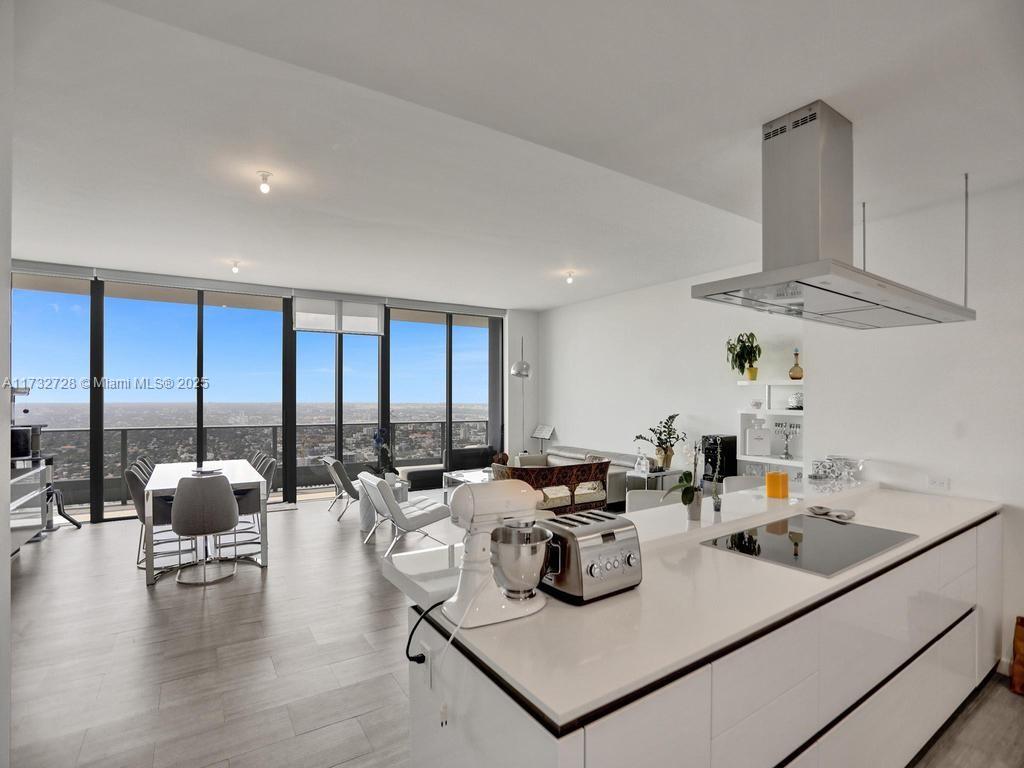 BRICKELL FLATIRON CONDO - Residential