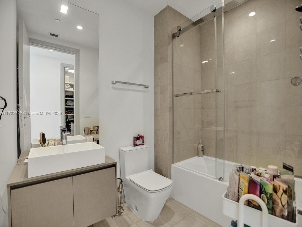 BRICKELL FLATIRON CONDO - Residential