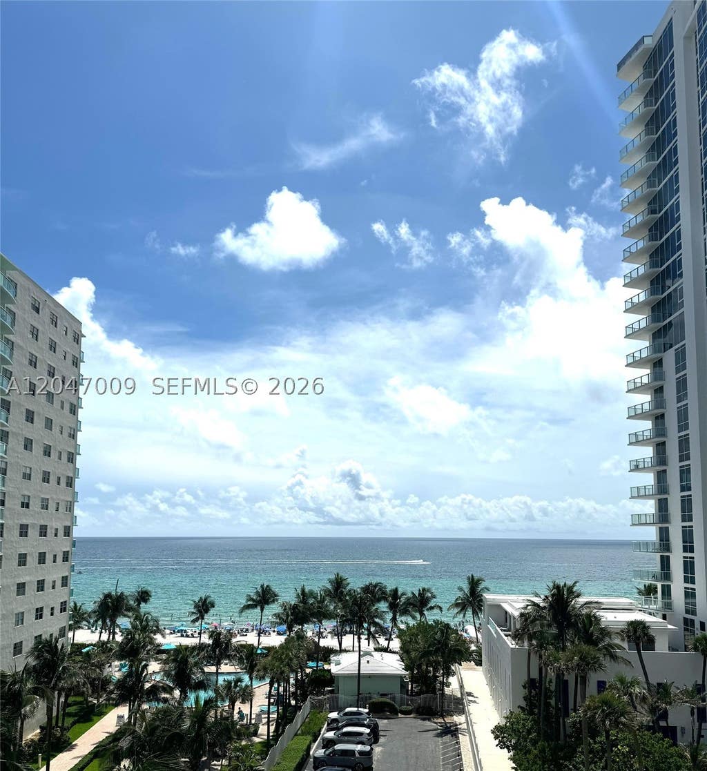 Photo of 3901 S Ocean Dr #7O, Hollywood, FL 33019 (MLS # A12047009)