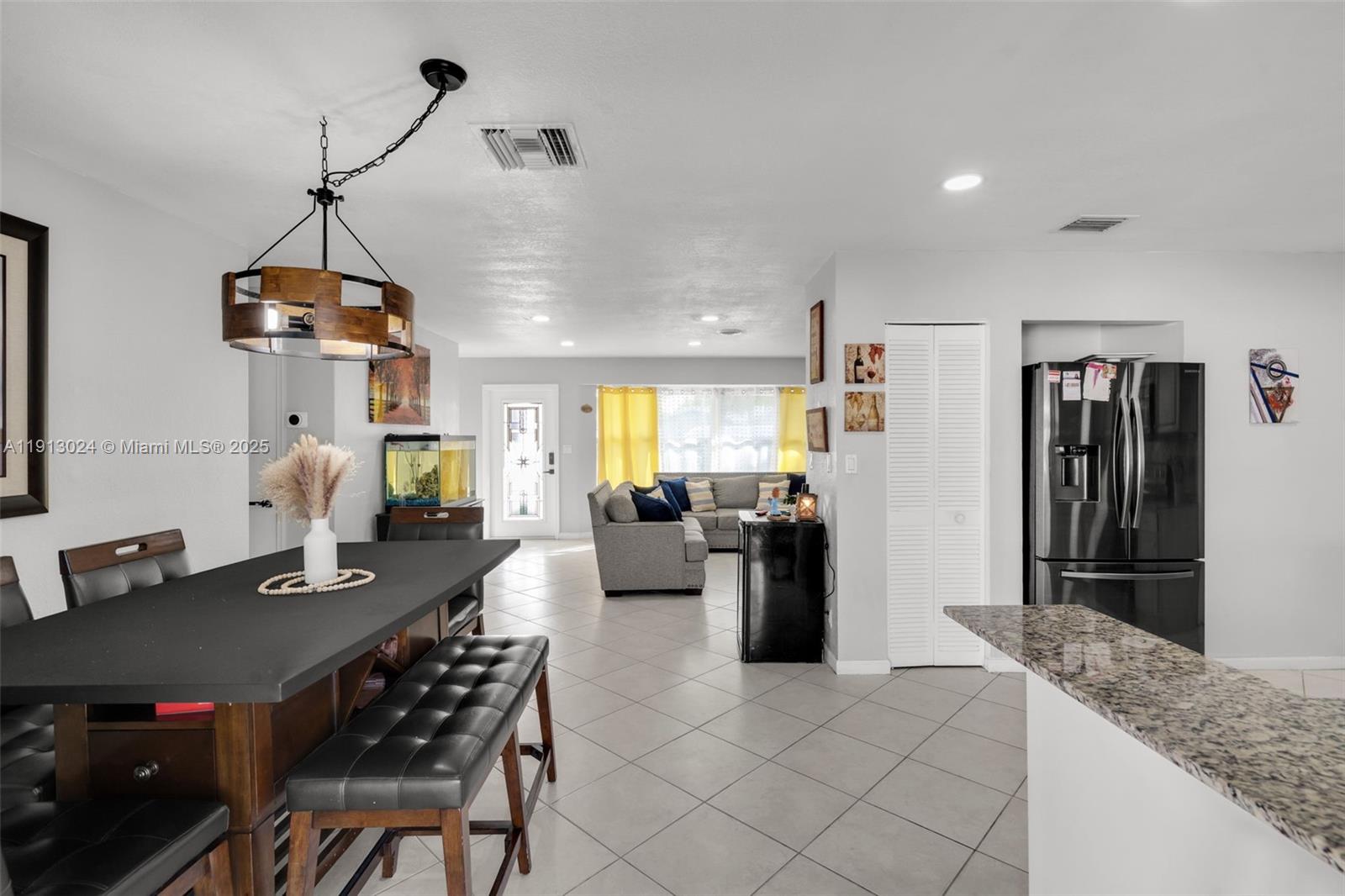 MARGATE SIXTH ADD SEC FOU - Residential