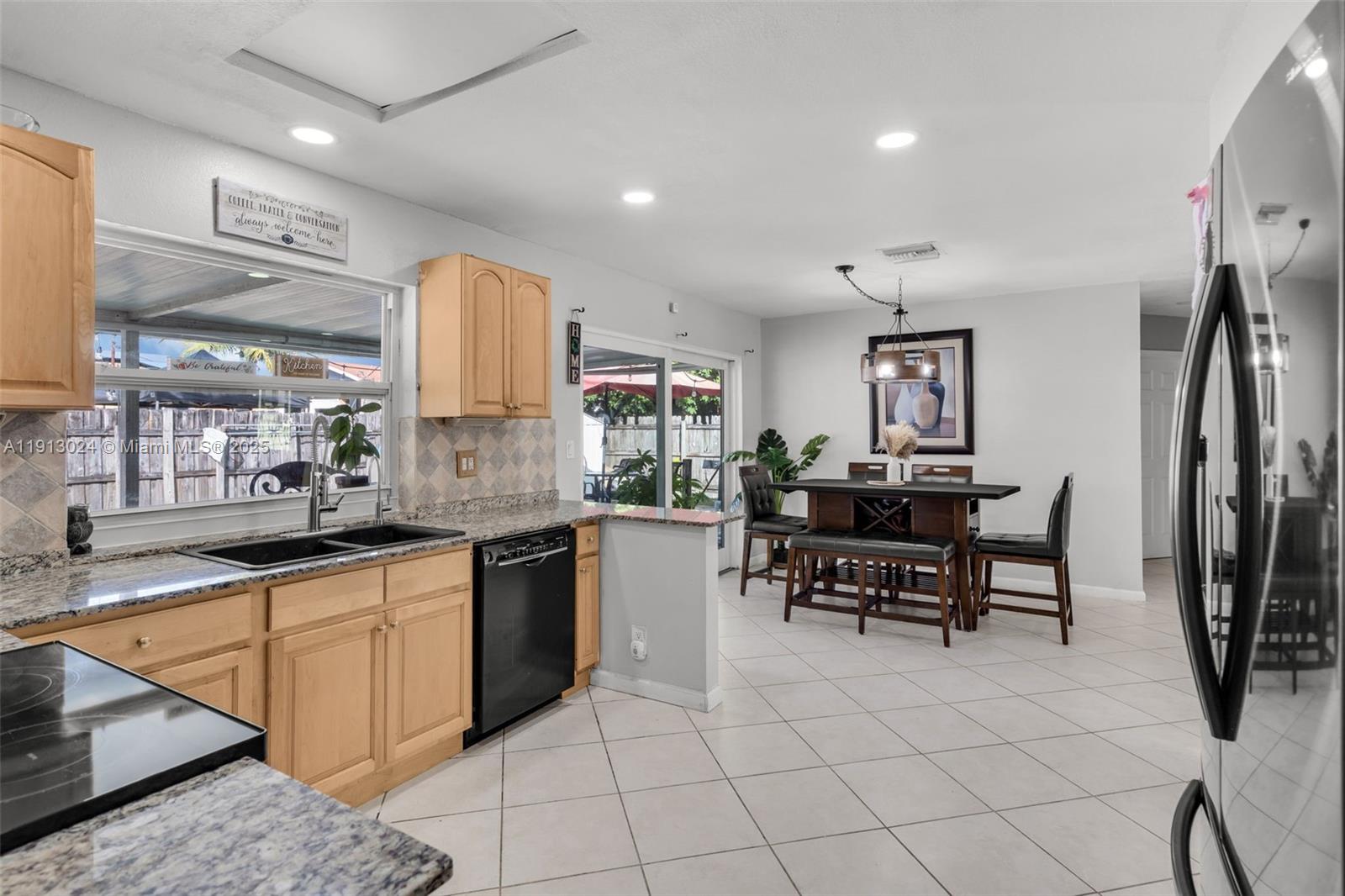 MARGATE SIXTH ADD SEC FOU - Residential