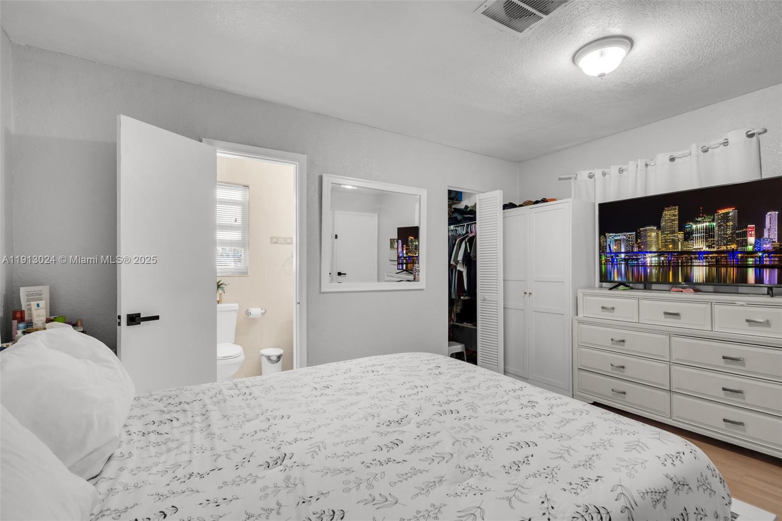 MARGATE SIXTH ADD SEC FOU - Residential