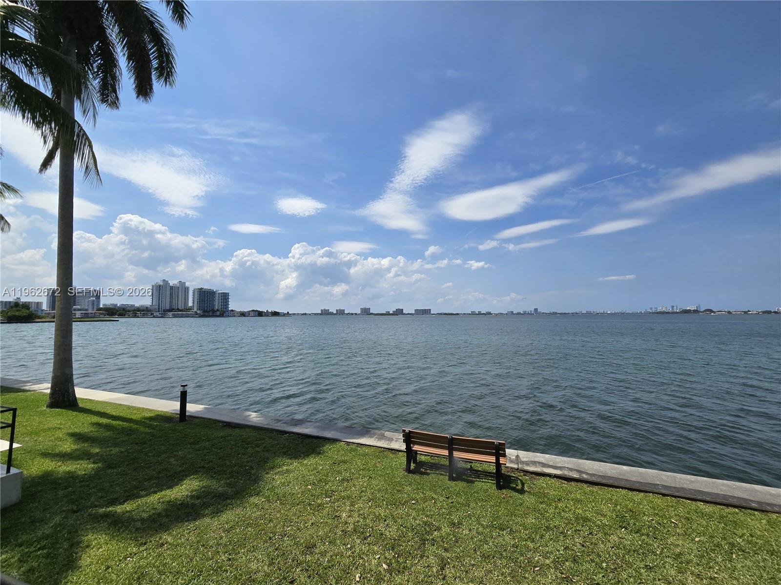 BAYVIEW CONDO AT NORTH BAY - Residential