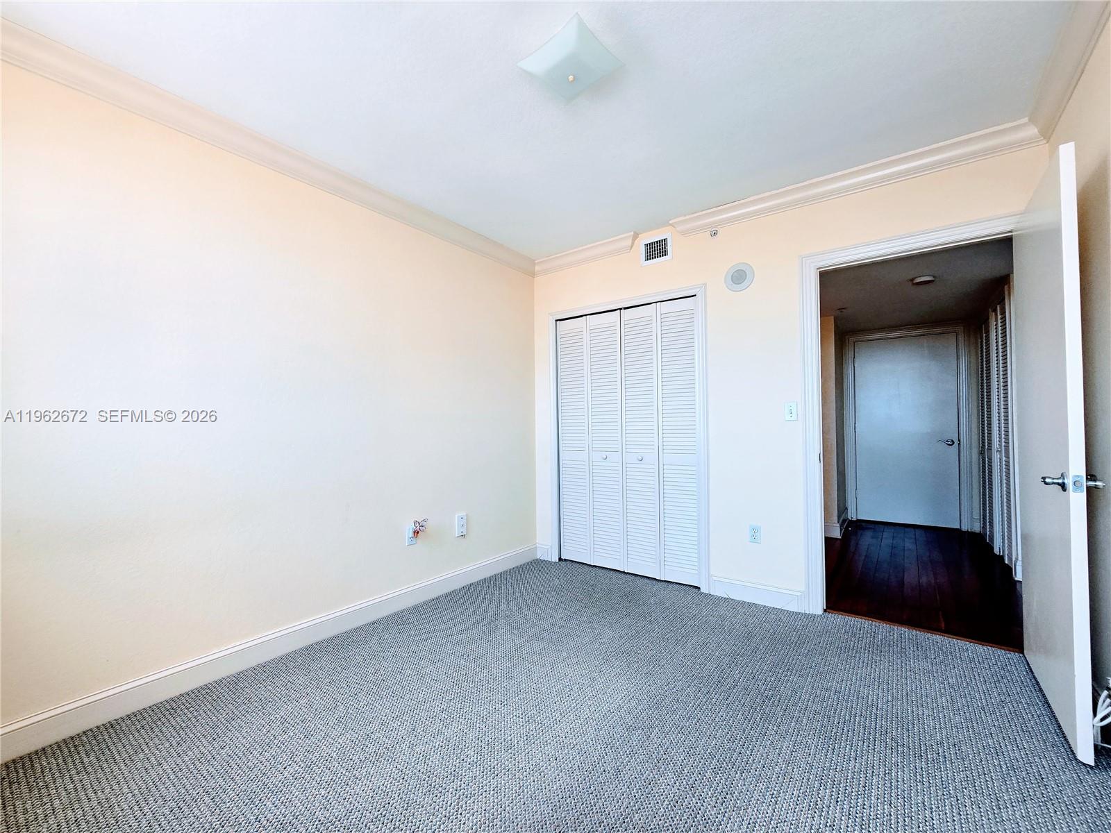 BAYVIEW CONDO AT NORTH BAY - Residential