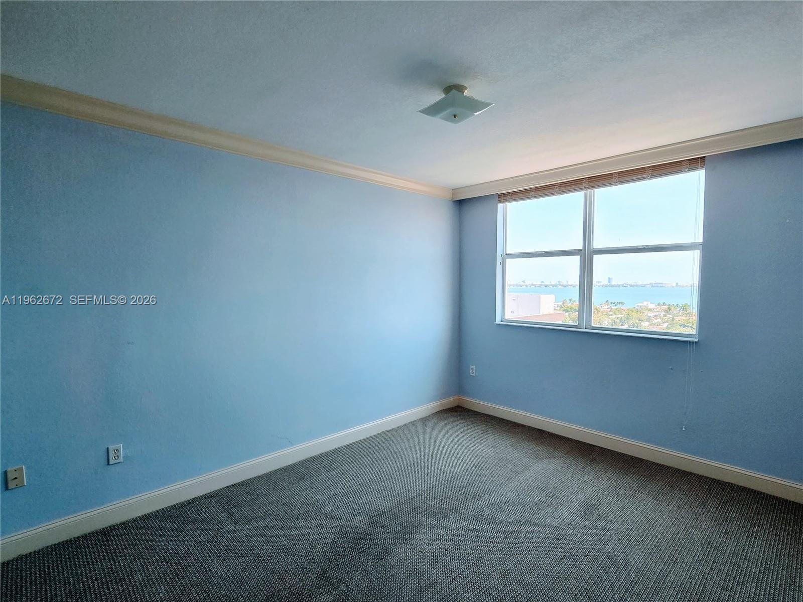 BAYVIEW CONDO AT NORTH BAY - Residential