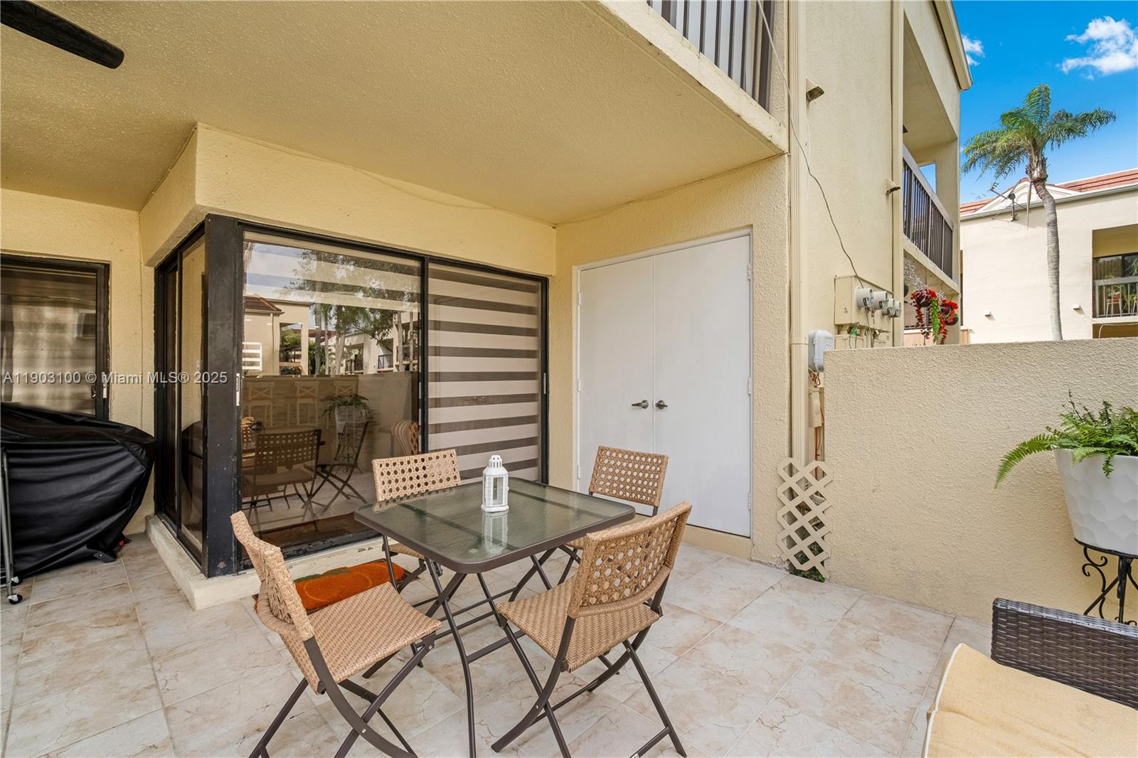 ELAN AT CALUSA CONDO III - Residential Lease