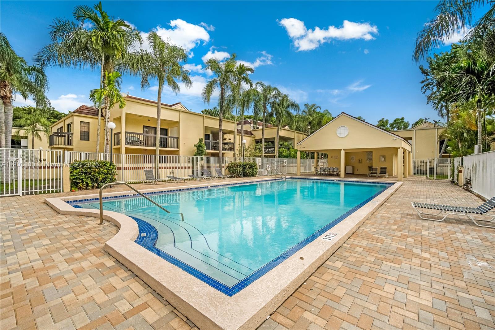 ELAN AT CALUSA CONDO III - Residential Lease