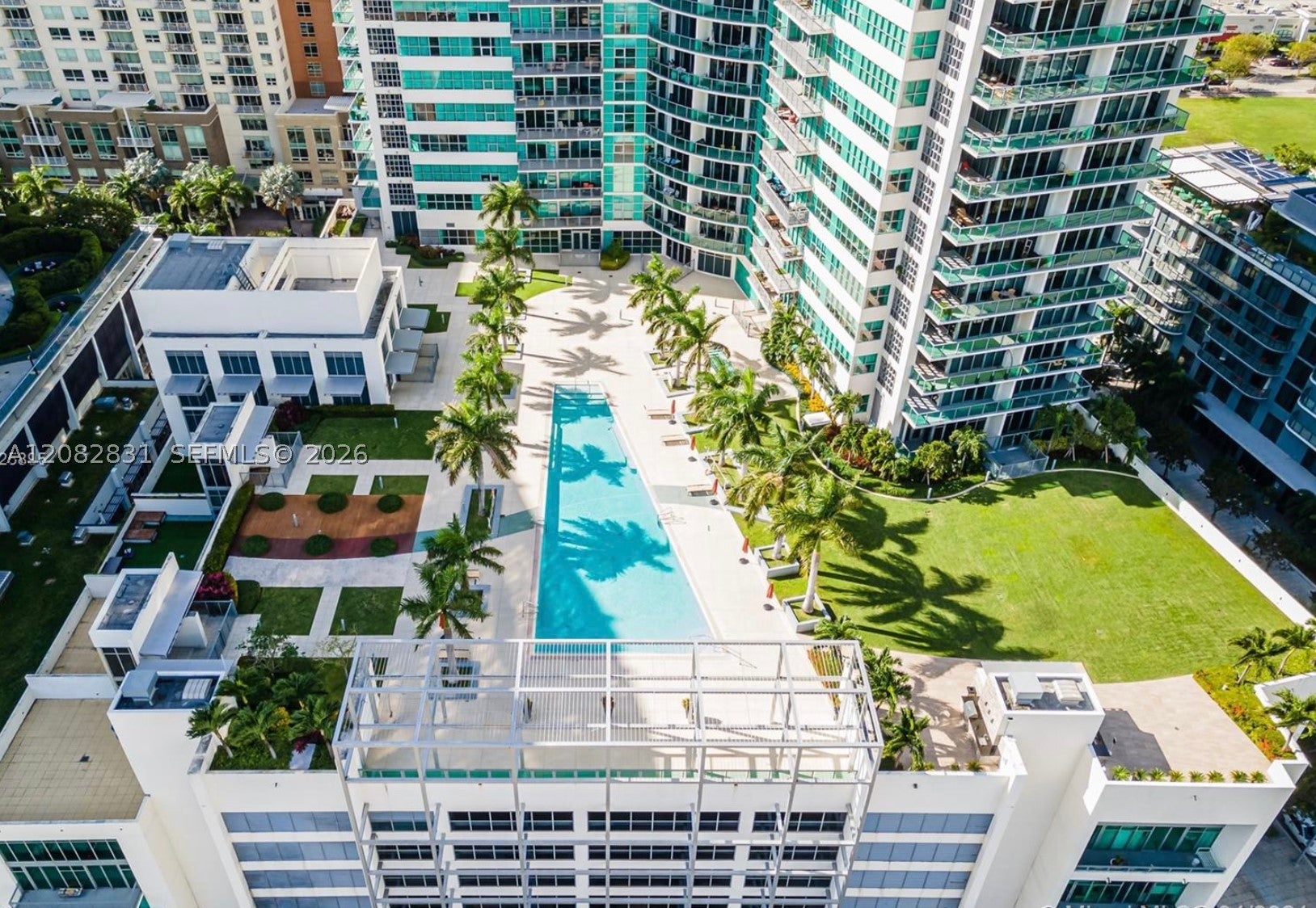 3301 NE 1st Ave H1007