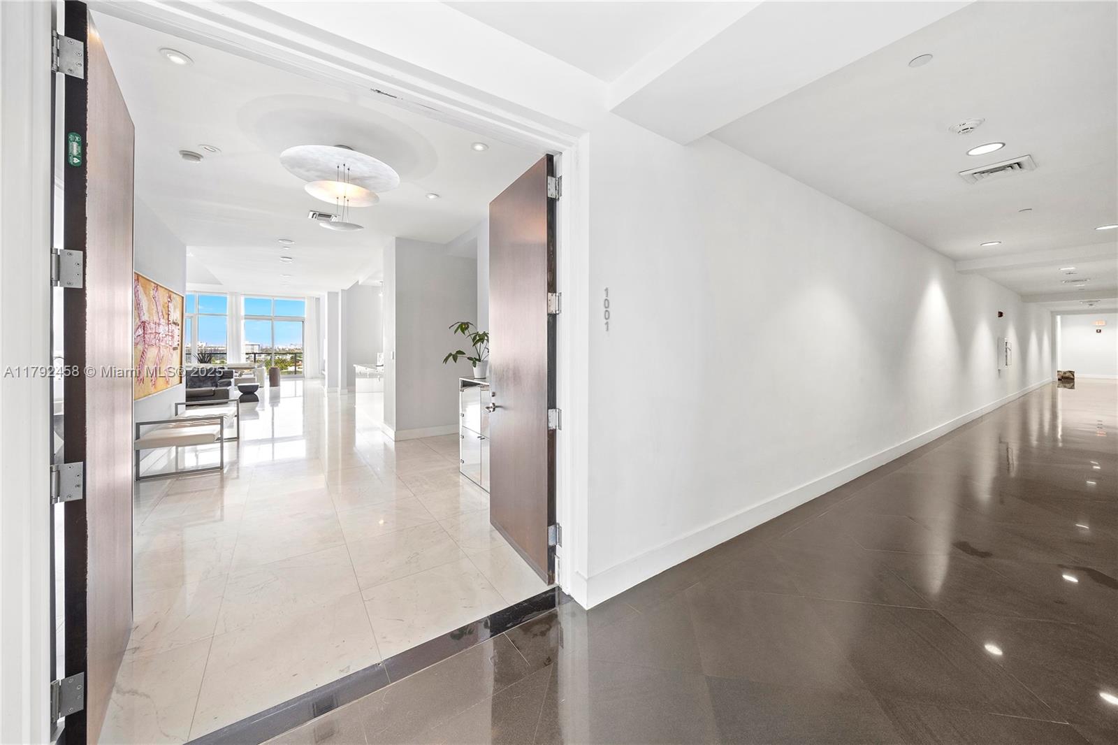 CHATHAM AT AQUA CONDO - Residential